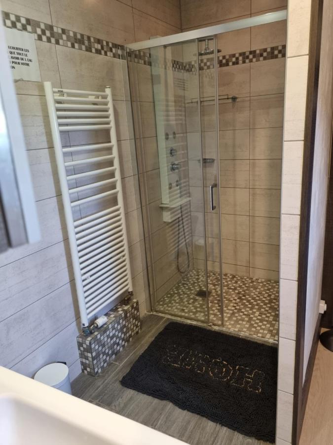 Chambres Individuelles Avec Cuisine Commune Tilloloy Luaran gambar