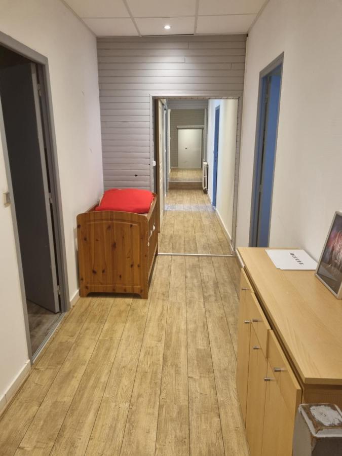 Chambres Individuelles Avec Cuisine Commune Tilloloy Luaran gambar